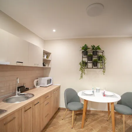 Romantic Suite, 3mins To Rynok Square