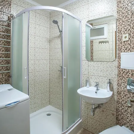 Romantic Suite, 3mins To Rynok Square