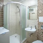 Romantic Suite, 3mins To Rynok Square
