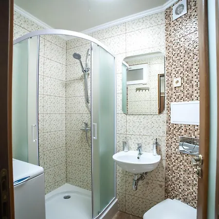 Romantic Suite, 3mins To Rynok Square * 利沃夫